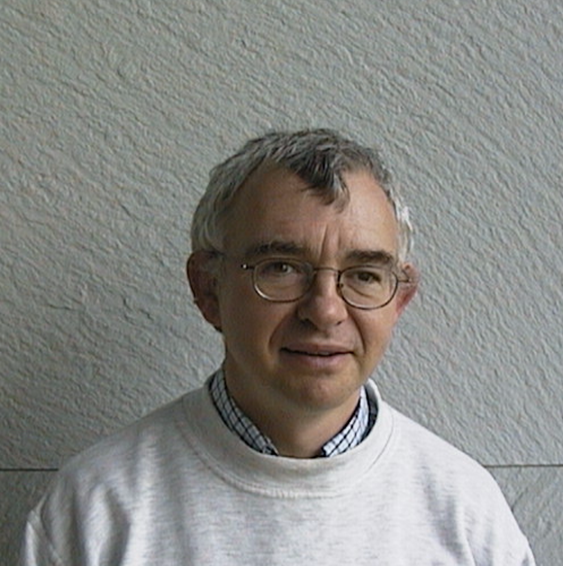 Prof. Dubois